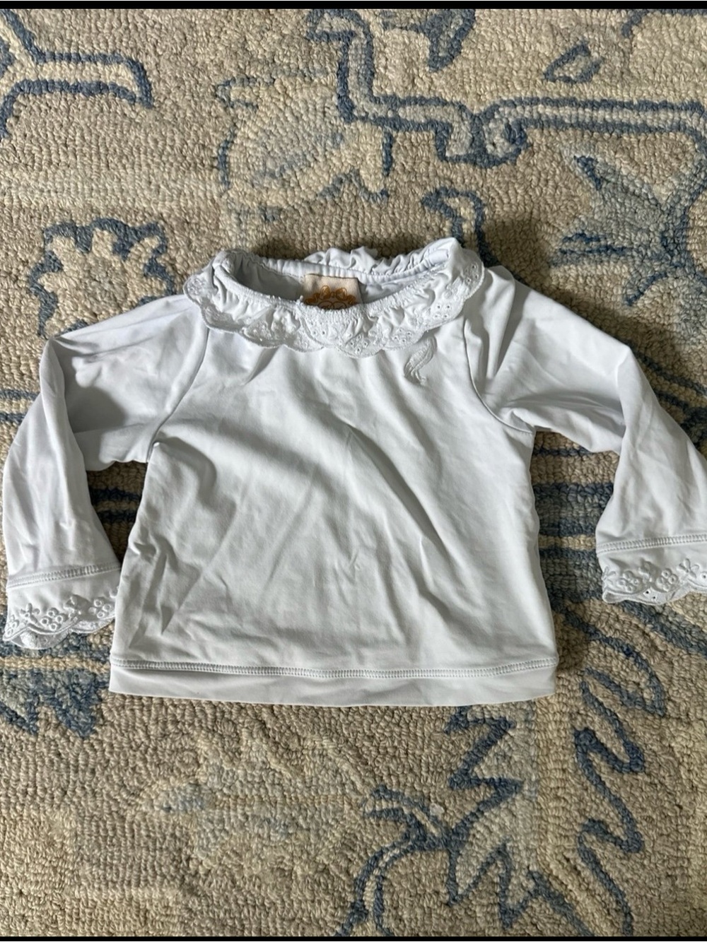 The Beaufort Bonnet Company White Lace-Collar Long Sleeve Rashguard